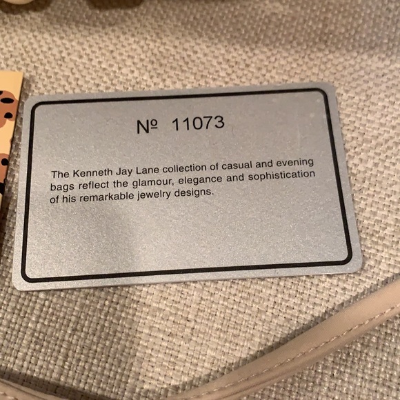 Beige Kenneth Jay Lane bag - Picture 4 of 5